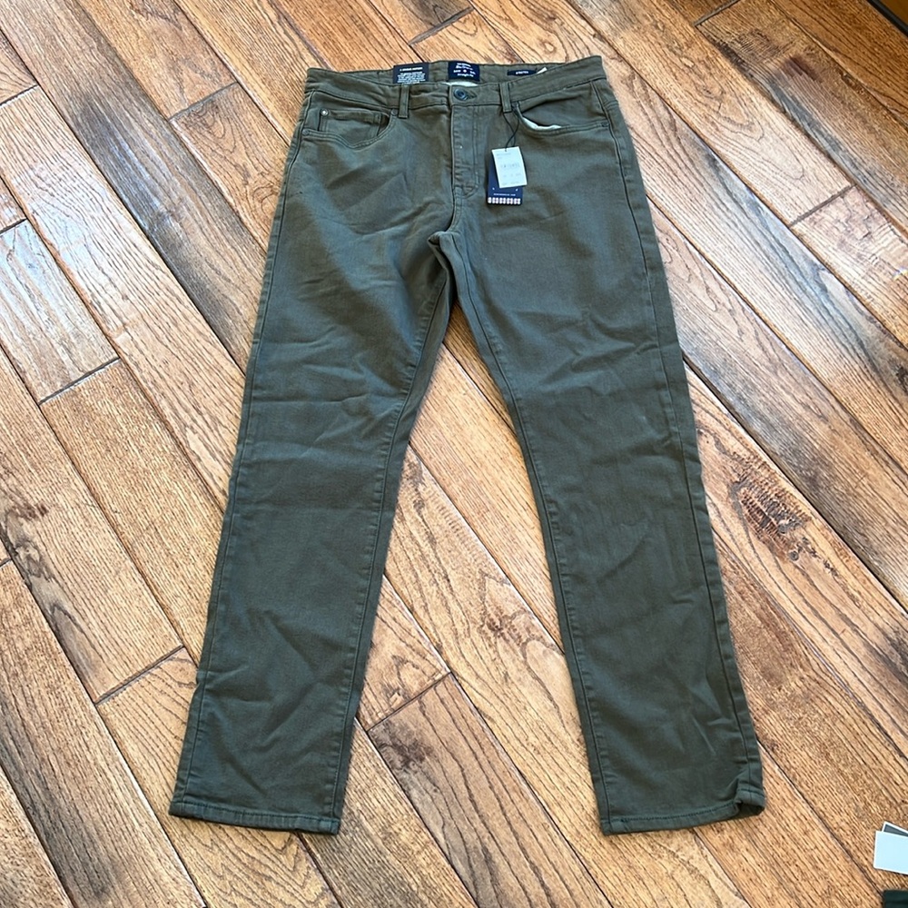 The Original Ben Sherman Straight Fit Olive STRETCH jeans